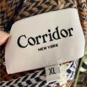 Men’s Plaid Button-down